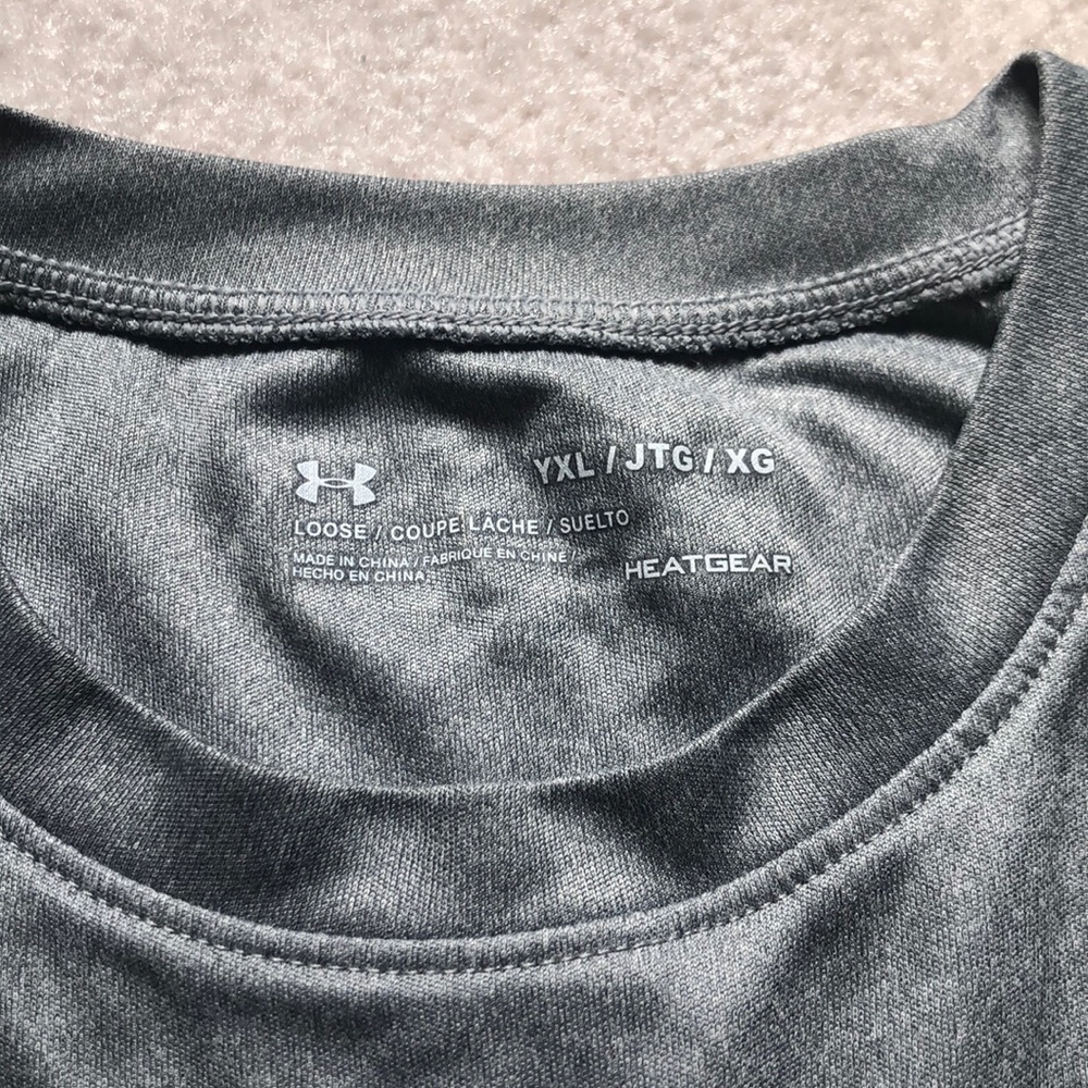 Under Armour boys heat gear tank top Youth XL grey - Picture 3 of 3